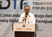 Kemenko Kumham Imipas Perkuat Transformasi Digital Pelayanan Publik untuk Dukung Ekonomi Nasional 8 Kementerian Koordinator Bidang Hukum, Hak Asasi Manusia, Imigrasi, dan Pemasyarakatan (Kemenko Kumham Imipas) mendorong transformasi digital pelayanan publik yang berorientasi pada kemudahan akses. (Dok. Kemenko Kumham Imipas)
