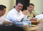 Mentan Amran Gaspol Bioetanol, 2 Juta Hektare Tebu, Singkong, Jagung untuk Kemandirian Energi 9 Menteri Pertanian (Mentan) Andi Amran Sulaiman. (Dok. Menteri Kehutanan Republik Indonesia)