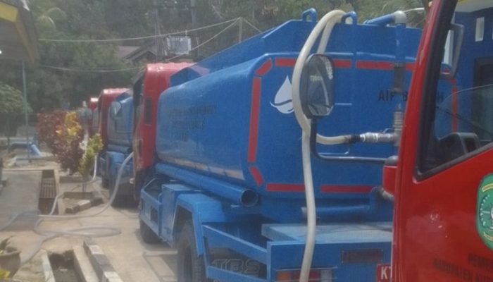 Air Sungai Mahakam Mulai Terintrusi Air Laut, Tirta Mahakam Droping Air Bersih ke Anggana dan Sangasanga
