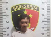 Pelaku Saat di Amankan Petugas Kepolisian. (Dok.Polsek Tenggarong)