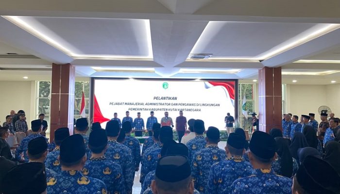 Lantik 58 Pejabat Kukar, Bupati Aulia Minta Langsung Turun Tangani Masalah di Lapangan