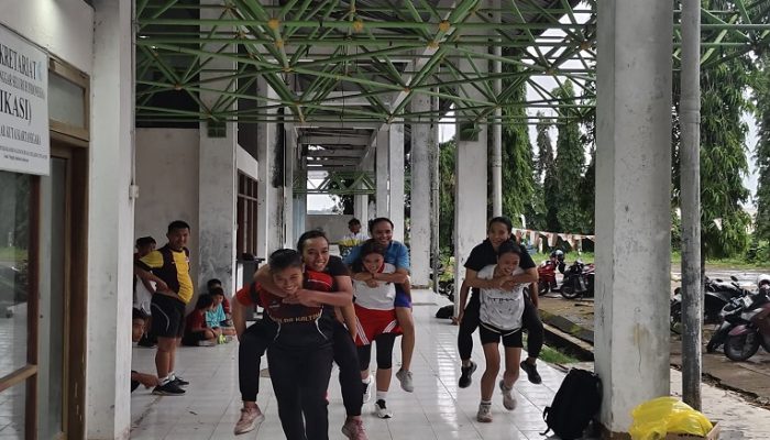 pertinakukar2