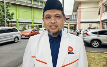 Ketua DPD PKS Kukar Ahmad Zainuddin (Foto : Andri/dutakaltimnews.com)