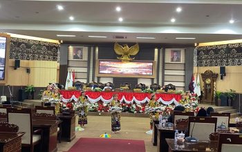 Rapat Paripurna dalam rangka memperingati Hari Ulang Tahun (HUT) ke 244 Kota Tenggarong. (Van/dutakaltimnews.com)