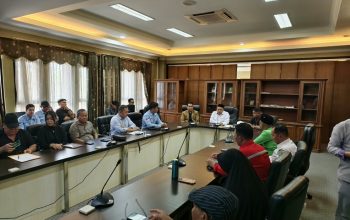 DPRD Kukar Soroti Dugaan Pencemaran Sungai Pleo, PT APT Diminta Penuhi Tanggung Jawab 6 Rapat Dengar Pendapat (RDP) bersama pihak terkait untuk membahas pemenuhan tanggung jawab PT Adiputera Tanrajeng (APT) (Foto : Andri/dutakaltimnews.com)