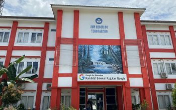 Gedung SMPN 1 Tenggarong (Dok. Andri/dutakaltimnews.com)