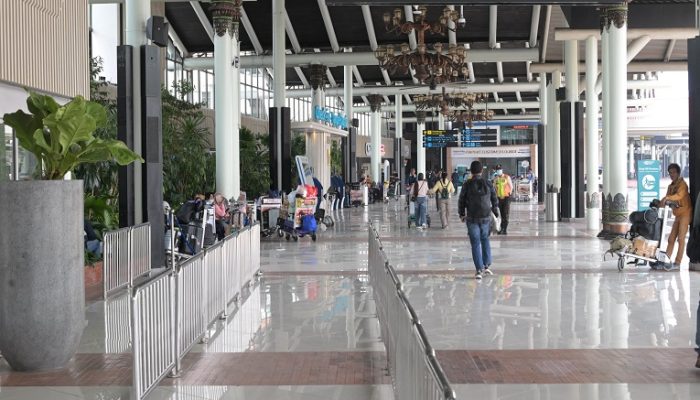 Menhub Dudy: Penutupan Bandara Terdampak Abu Vulkanik Diperpanjang Hingga Pukul 23.59 WIB