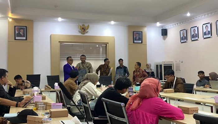 Jaga Integritas Hakim, KY Ajak Masyarakat Ikut Awasi Peradilan