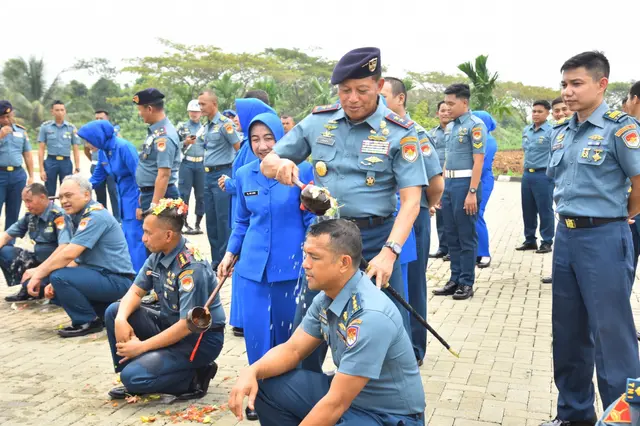 Upacara Kenaikan Pangkat Personal Kodaeral XII di Mempawah. (Dok. Tentara Nasional Indonesia)