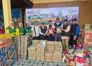 Muhammadiyah Kukar Salurkan Bantuan untuk Korban Kebakaran di Kelurahan Melayu 10 Penyerahan Bantuan dari PD Muhammadiyah Kukar Kepada Korban Yang Terdampak Kebakaran di Jalan AM Alimuddin (Dok. PD Muhammadiyah Kukar)