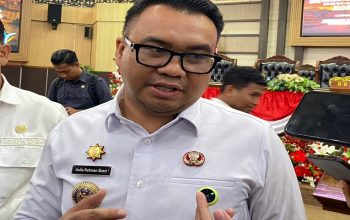 Soroti Debu dan Asap Tambang, Pemkab Kukar Pasang Alat Pemantau Kualitas Udara 3 Bupati Kukar Aulia Rahman Basri. (Van/dutakaltimnews.com)