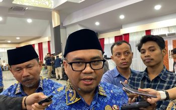 Bupati Kukar, Aulia Rahman Basri. (Van/dutakaltimnews.com)