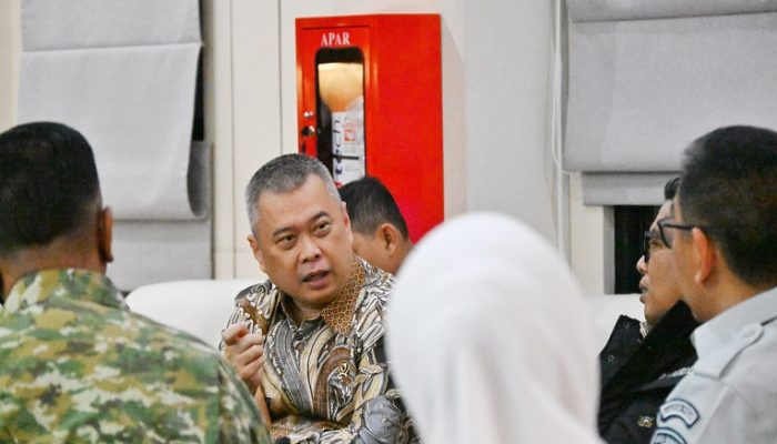Seluruh Penumpang KMP Batumandi Dinyatakan Selamat, Menhub Dudy Instruksikan Langkah Penanganan Lebih Lanjut