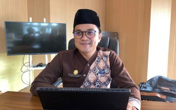 Sekretaris Dispertaru Kukar, Muhammad Ridha Fatrianta. (Van/dutakaltimnews.com)