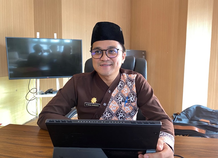 Sekretaris Dispertaru Kukar, Muhammad Ridha Fatrianta. (Van/dutakaltimnews.com)
