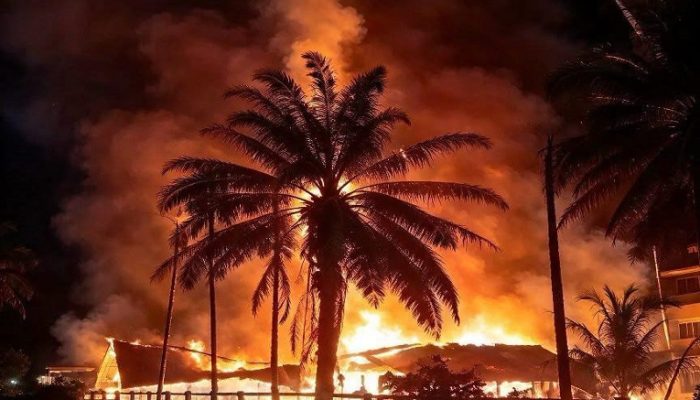 Kebakaran Hanguskan Dua Rumah di Desa Tukung Ritan, Kerugian Ditaksir Rp235 Juta