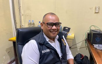 Kepala Bidang Penegakan Produk Hukum Daerah (PPHD) Satpol PP Kukar, Rasidi. (Van/dutakaltimnews.com)
