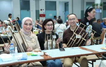 Wakil Ketua MPR RI, Eddy Soeparno, saat menghadiri acara Oktoberfest yang diselenggarakan oleh Perhimpunan Alumni Jerman Indonesia di Deutsche Schule Jakarta (DSJ), Serpong, Tangerang Selatan. (Dok. Majelis Permusyawarata Perwakilan)