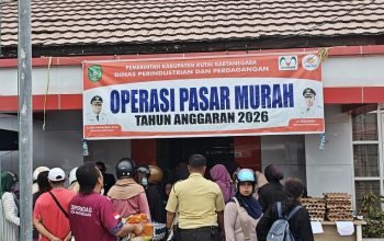 Operasi Pasar Murah Disperindag Kukar (Foto : Andri/dutakaltimnews.com)