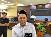 DPRD Kukar Soroti Antrean BBM yang Makan Badan Jalan Meski SPBU Buka 24 Jam 10 DPRD Kukar, Ahmad Yani. (Irvan/dutakaltimnews.com)