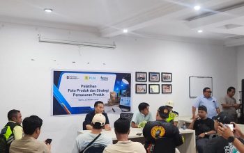 Suasana pertemuan Aliansi Ormas Tiga Daerah dengan pihak PLN ULP Tenggarong. (Irvan/dutakaltimnews.com)