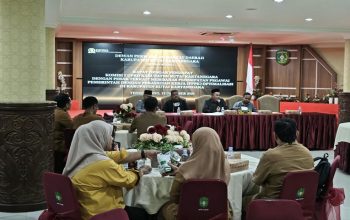 Rapat Dengar Pendapat (RDP) bersama pihak terkait yang membahas penempatan PPPK optimalisasi di Ruang Serbaguna Gedung DPRD Kukar. (Van/dutakaltimnews.com)