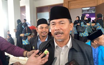 Lewat Safari Subuh, Pemkab Kukar Perkuat Kedekatan dengan Masyarakat 3 Sekretaris Daerah (Sekda) Kukar, Sunggono. (Van/dutakaltimnews.com)