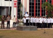 upacara peringatan Hari Sumpah Pemuda (HSP) ke-98 tahun 2026 di halaman Kantor Bupati Kukar. (Van/dutakaltimnews.com)